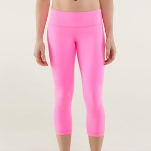 Barbie pink Lululemon